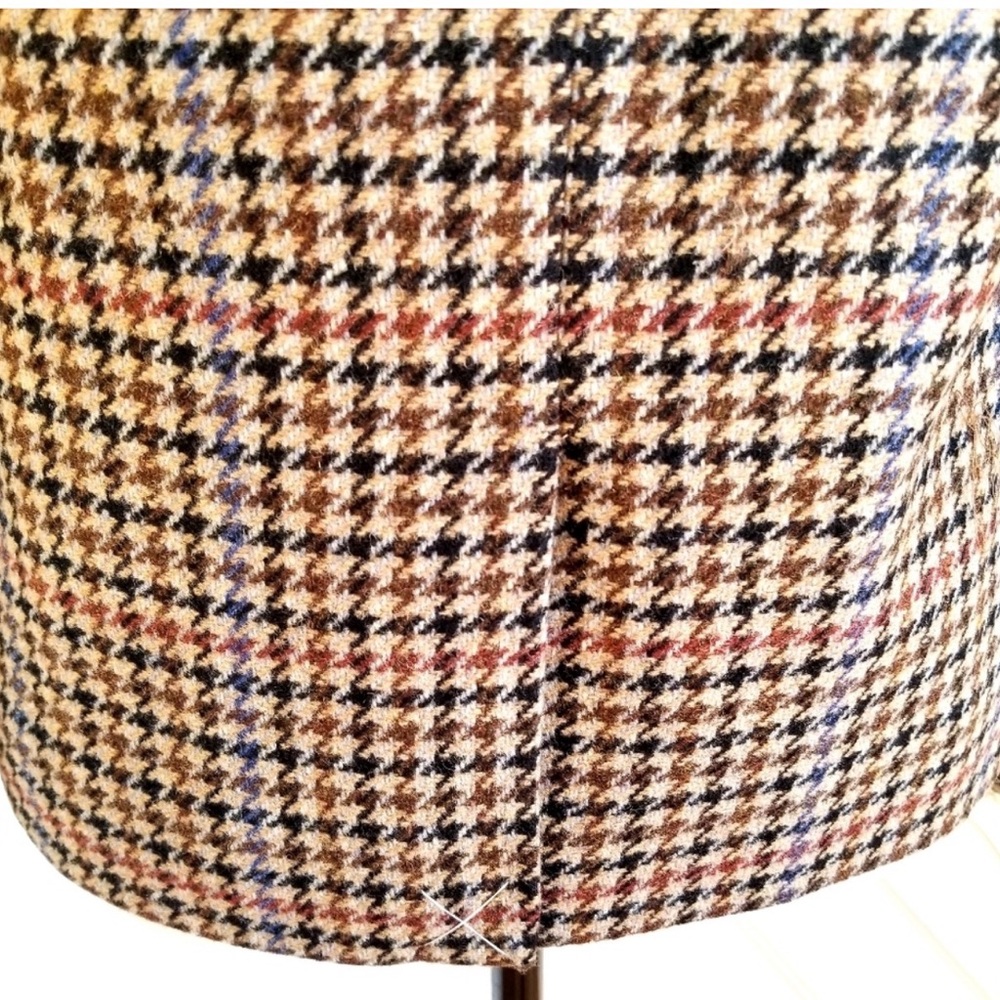 J CREW Houndstooth Schoolboy Blazer
NWT - Picture 6 of 10